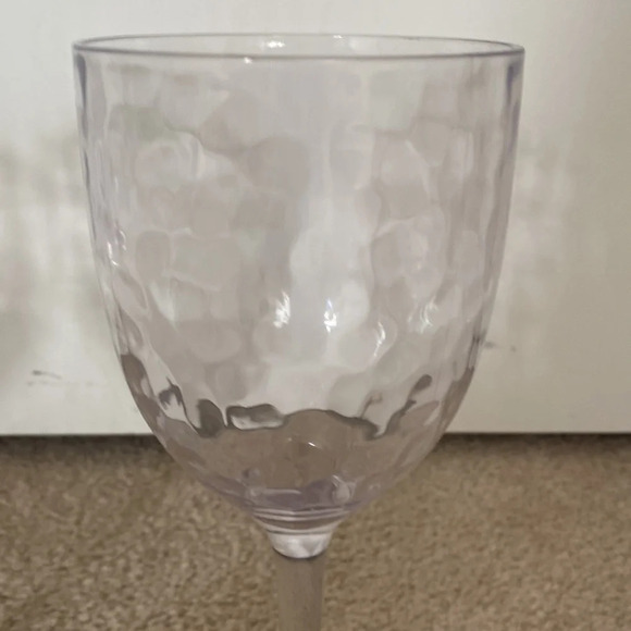 Plastic wine glasses set of 4 - Picture 2 of 6